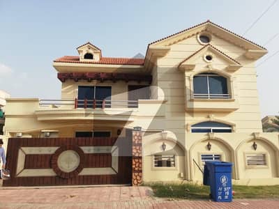 بحریہ ٹاؤن فیز 3 بحریہ ٹاؤن راولپنڈی,راولپنڈی میں 6 کمروں کا 1 کنال مکان 4.5 لاکھ میں کرایہ پر دستیاب ہے۔ بحریہ ٹاؤن فیز 3 بحریہ ٹاؤن راولپنڈی,راولپنڈی میں 6 کمروں کا 1 کنال مکان 4.5 لاکھ میں کرایہ پر دستیاب ہے۔