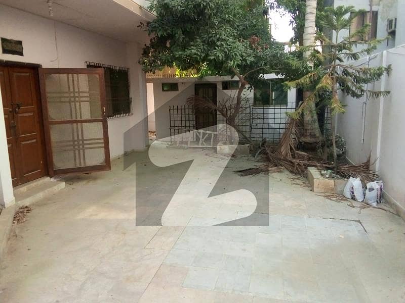 200 Yards Rear House Available For Sale In Block 1 Clifton 200 Yards Rear House Available For Sale In Block 1 Clifton