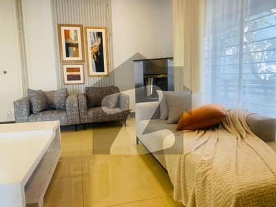 Cantt Mall Of Lahore 3 Bed Rooms Fully Furnished Executive Class Apartment Available For Rent Cantt Mall Of Lahore 3 Bed Rooms Fully Furnished Executive Class Apartment Available For Rent