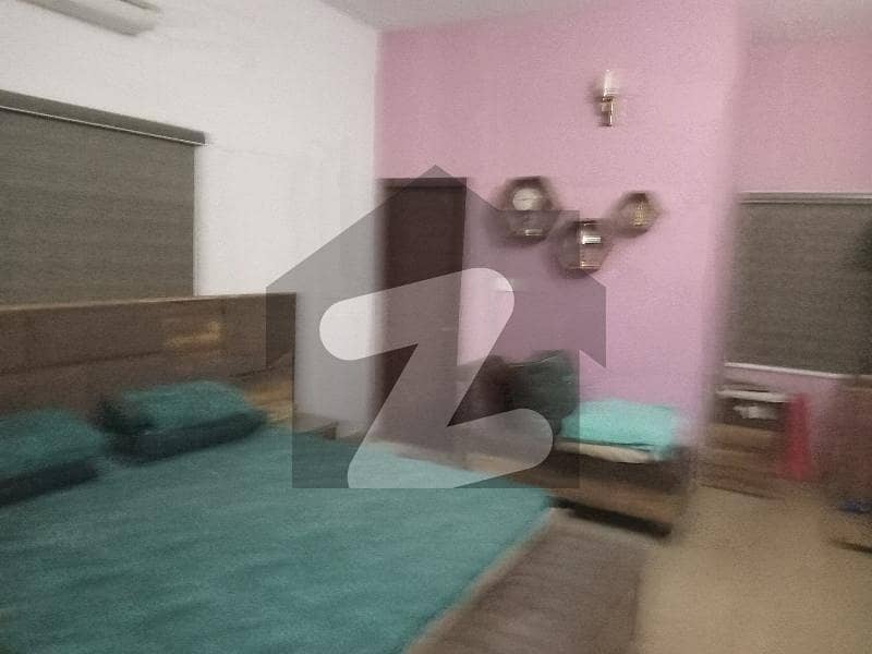 Gulistan-e-Jauhar - Block 3-A Lower Portion Sized 300 Square Yards Is Available Gulistan-e-Jauhar - Block 3-A Lower Portion Sized 300 Square Yards Is Available