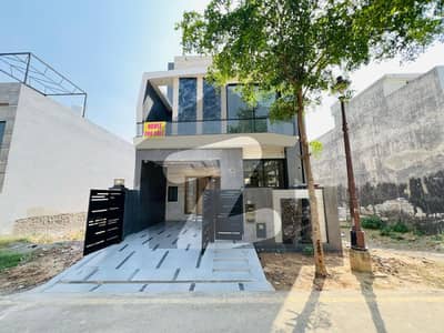 7 Marla Ultra Modern House Available For Sale In Lake City Sector M7A