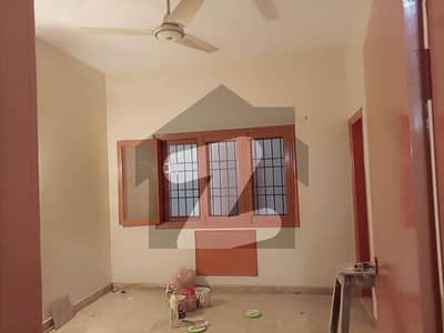 فیڈرل بی ایریا ۔ بلاک 18 فیڈرل بی ایریا,کراچی میں 2 کمروں کا 5 مرلہ زیریں پورشن 33.0 ہزار میں کرایہ پر دستیاب ہے۔ فیڈرل بی ایریا ۔ بلاک 18 فیڈرل بی ایریا,کراچی میں 2 کمروں کا 5 مرلہ زیریں پورشن 33.0 ہزار میں کرایہ پر دستیاب ہے۔