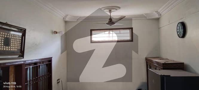 HOUSE FOR SALE 120 SQAURE YARDS