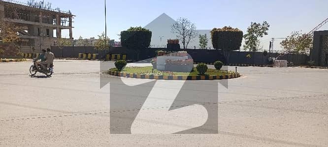 سینٹرل کمرشل ڈی ایچ اے ڈیفینس فیز 5,ڈی ایچ اے ڈیفینس,اسلام آباد میں 8 مرلہ کمرشل پلاٹ 11.0 کروڑ میں برائے فروخت۔ سینٹرل کمرشل ڈی ایچ اے ڈیفینس فیز 5,ڈی ایچ اے ڈیفینس,اسلام آباد میں 8 مرلہ کمرشل پلاٹ 11.0 کروڑ میں برائے فروخت۔