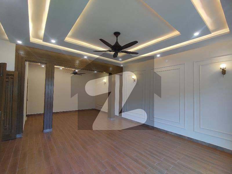 1 Kanal House For Rent