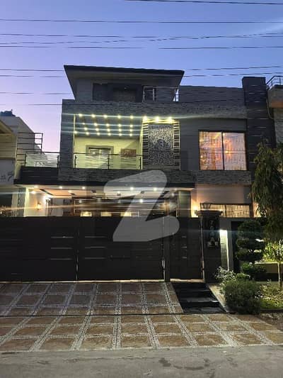 Double Storey 10 Marla House For sale In Central Park - Block A Lahore Double Storey 10 Marla House For sale In Central Park - Block A Lahore