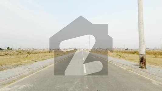 ایل ڈی اے ایوینیو ۔ بلاک ڈی ایل ڈی اے ایوینیو,لاہور میں 1 کنال رہائشی پلاٹ 1.73 کروڑ میں برائے فروخت۔ ایل ڈی اے ایوینیو ۔ بلاک ڈی ایل ڈی اے ایوینیو,لاہور میں 1 کنال رہائشی پلاٹ 1.73 کروڑ میں برائے فروخت۔
