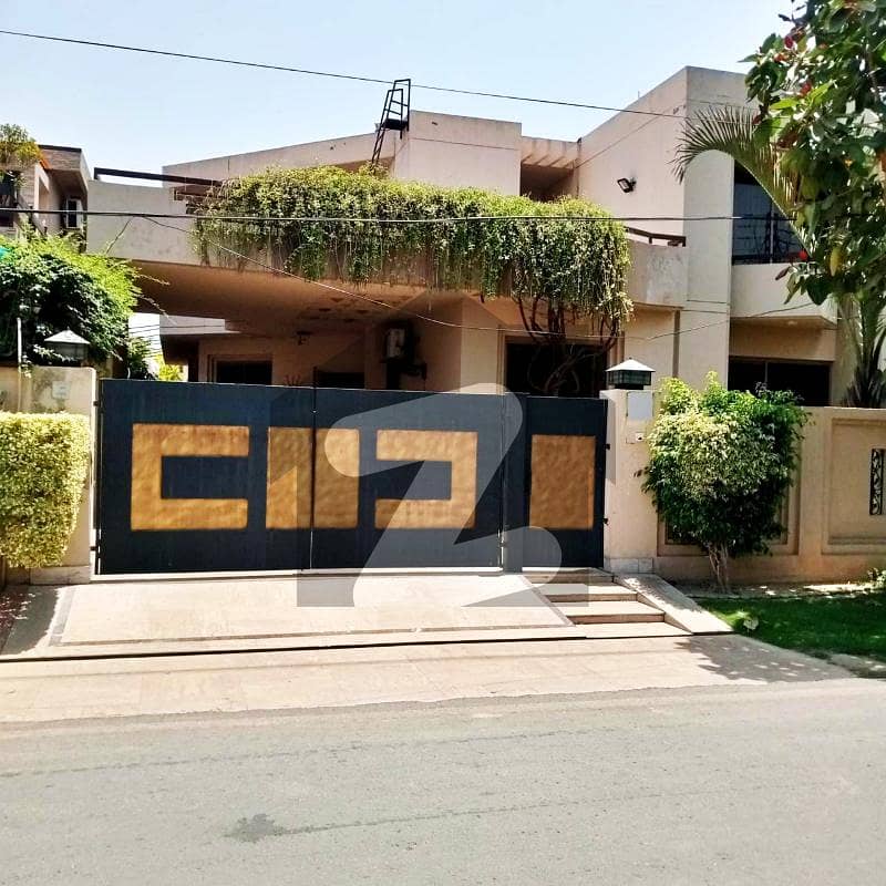 1 Kanal Well Maintained Modern Bungalow For Sale In Phase 2 DHA 1 Kanal Well Maintained Modern Bungalow For Sale In Phase 2 DHA