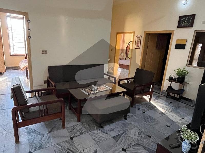 10 Marla Double Storey Available For Rent 10 Marla Double Storey Available For Rent