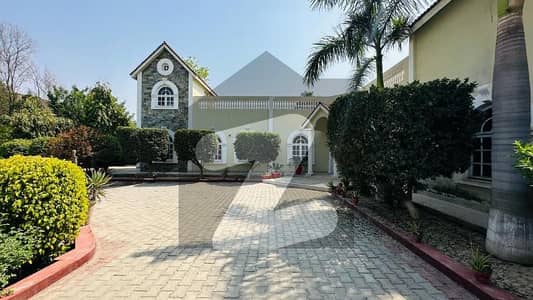 BEDIAN ROAD 12 KANAL CORNER FARM HOUSE FOR SALE