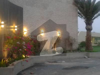 10 Marla East Open In Wadi-E-Sitara