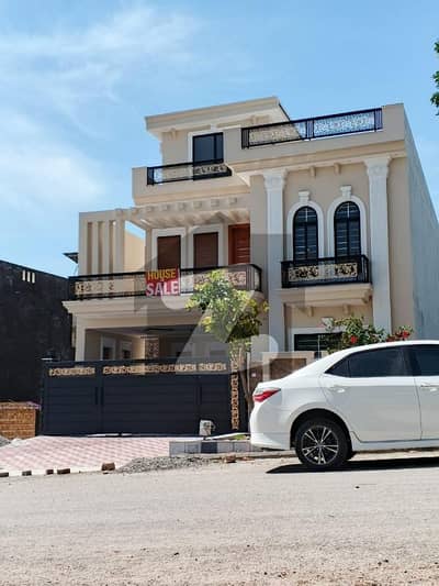 جناح گارڈنز فیز 1 جناح گارڈنز,ایف ای سی ایچ ایس,اسلام آباد میں 4 کمروں کا 8 مرلہ مکان 3.5 کروڑ میں برائے فروخت۔ جناح گارڈنز فیز 1 جناح گارڈنز,ایف ای سی ایچ ایس,اسلام آباد میں 4 کمروں کا 8 مرلہ مکان 3.5 کروڑ میں برائے فروخت۔