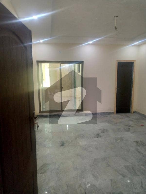 Beautiful 1st Floor For Family