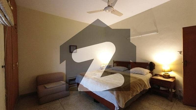 Buy A 1350 Square Feet Flat For Sale In E-11 Buy A 1350 Square Feet Flat For Sale In E-11