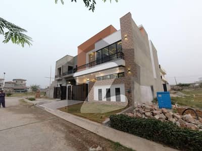 Designer House For Sale F 17