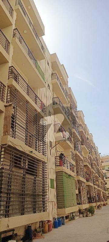 3 BED DD FLAT WITH ROOF FOR SALE