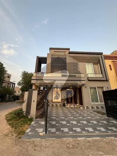 10 Marla Corner Owner Build Modern Design House Available For Sale In DHA Phase 7