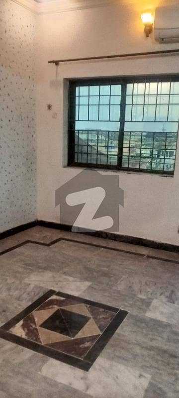 Upper Portion For Rent In Prime Location Upper Portion For Rent In Prime Location