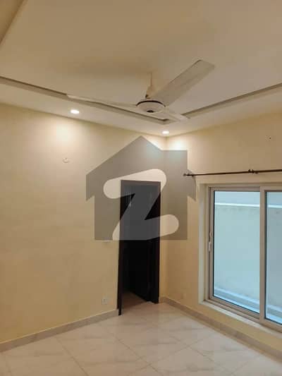 Beautiful Location Full House For Rent