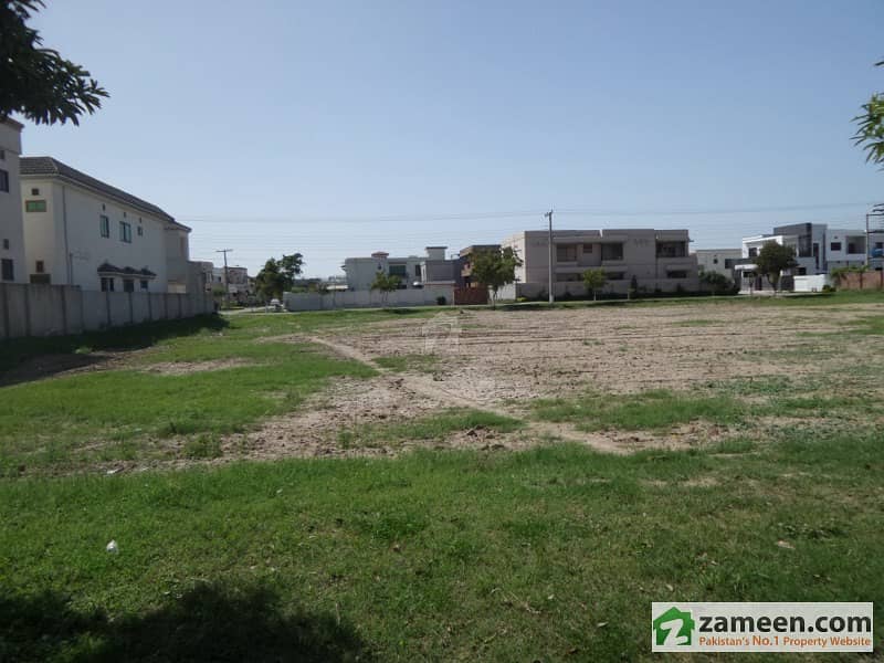 Residential Plot For Sale DC Colony, Gujranwala ID4305129