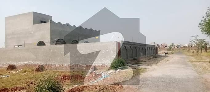 HOT LOCATION 1 KANAL PLOT AVAILABLE FOR SALE IN GOVT OFFICERS HOUSING SOCIETY - BLOCK C HOT LOCATION 1 KANAL PLOT AVAILABLE FOR SALE IN GOVT OFFICERS HOUSING SOCIETY - BLOCK C