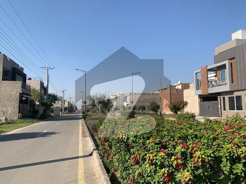5 Marla Good Loction Plot For Sale 5 Marla Good Loction Plot For Sale