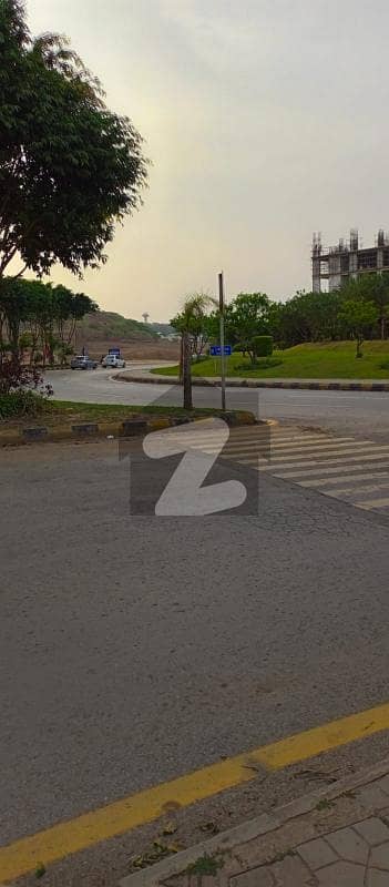 بحریہ ٹاؤن فیز 8 ۔ ایڈن لیک ویو بلاک بحریہ ٹاؤن فیز 8,بحریہ ٹاؤن راولپنڈی,راولپنڈی میں 10 مرلہ رہائشی پلاٹ 1.6 کروڑ میں برائے فروخت۔ بحریہ ٹاؤن فیز 8 ۔ ایڈن لیک ویو بلاک بحریہ ٹاؤن فیز 8,بحریہ ٹاؤن راولپنڈی,راولپنڈی میں 10 مرلہ رہائشی پلاٹ 1.6 کروڑ میں برائے فروخت۔