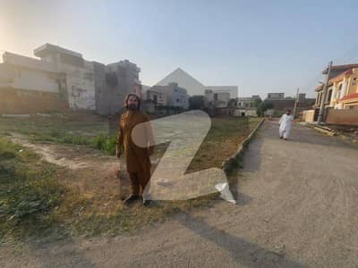 1 KANAL PLOT FOR SALE IN JOHAR TOWN LAHORE