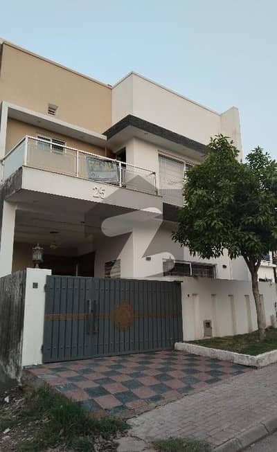بحریہ انکلیو - سیکٹر این بحریہ انکلیو,بحریہ ٹاؤن,اسلام آباد میں 3 کمروں کا 5 مرلہ مکان 2.35 کروڑ میں برائے فروخت۔ بحریہ انکلیو - سیکٹر این بحریہ انکلیو,بحریہ ٹاؤن,اسلام آباد میں 3 کمروں کا 5 مرلہ مکان 2.35 کروڑ میں برائے فروخت۔
