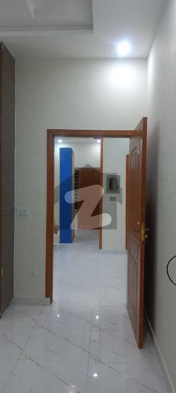 جوبلی ٹاؤن لاہور میں 7 کمروں کا 5 مرلہ مکان 2.25 کروڑ میں برائے فروخت۔