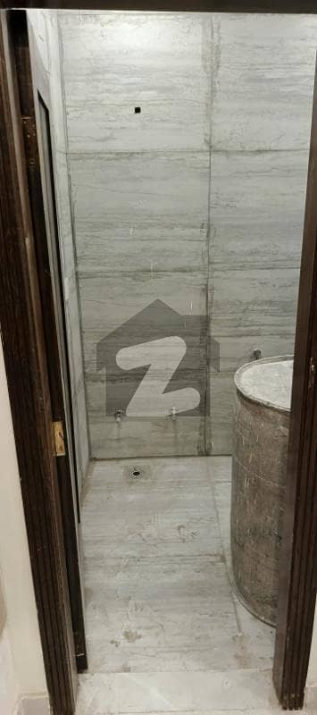 32 