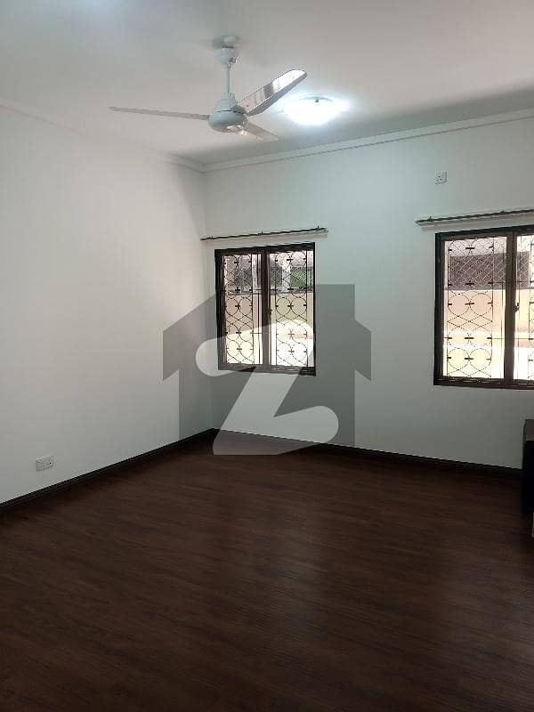 Full House For Rent in F11 Full House For Rent in F11
