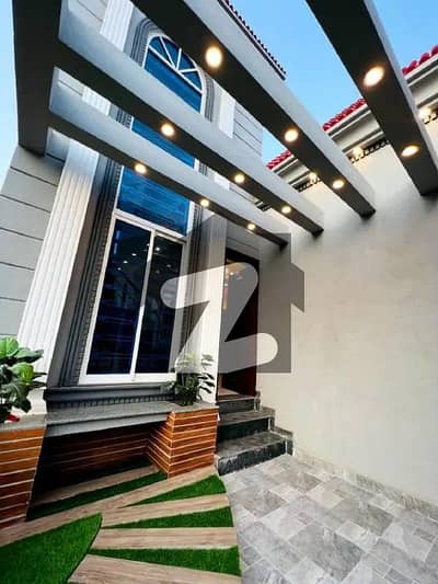 Arz Properties offers 10 Marla House For Sale In Central Block Phase 1 Bahria Orchard, Lahore Arz Properties offers 10 Marla House For Sale In Central Block Phase 1 Bahria Orchard, Lahore