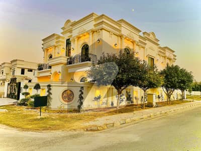 20 Marla Corner Luxury Double Story House For Sale In Royal Orchard Multan