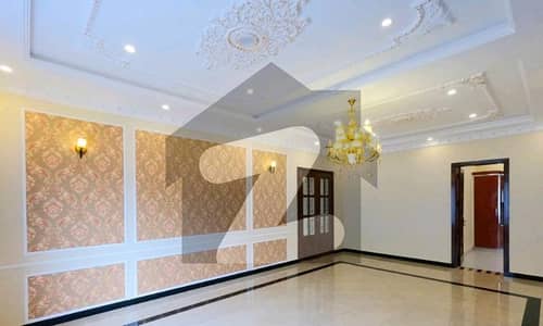 Brand New 10 Marla House Available In Allama Iqbal Town - Raza Block For sale Brand New 10 Marla House Available In Allama Iqbal Town - Raza Block For sale