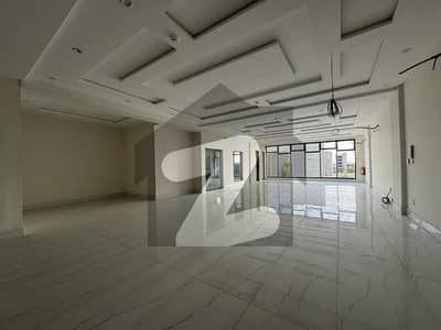 8Marla building for rent