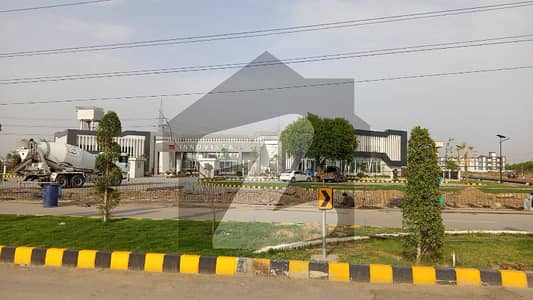 ڈی ایچ اے سیکٹر جے - بلاک 4 ڈی ایچ اے سیکٹر جے,ڈی ایچ اے ڈیفینس,گوجرانوالہ میں 1 کنال رہائشی پلاٹ 85.0 لاکھ میں برائے فروخت۔ ڈی ایچ اے سیکٹر جے - بلاک 4 ڈی ایچ اے سیکٹر جے,ڈی ایچ اے ڈیفینس,گوجرانوالہ میں 1 کنال رہائشی پلاٹ 85.0 لاکھ میں برائے فروخت۔