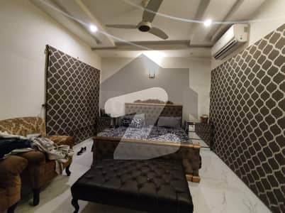 ڈی ایچ اے فیز 8 سابقہ ایئر ایوینیو ڈی ایچ اے فیز 8,ڈی ایچ اے ڈیفینس,لاہور میں 4 کمروں کا 10 مرلہ مکان 1.6 لاکھ میں کرایہ پر دستیاب ہے۔ ڈی ایچ اے فیز 8 سابقہ ایئر ایوینیو ڈی ایچ اے فیز 8,ڈی ایچ اے ڈیفینس,لاہور میں 4 کمروں کا 10 مرلہ مکان 1.6 لاکھ میں کرایہ پر دستیاب ہے۔