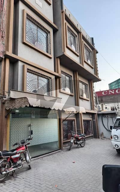 آئی جے پی روڈ راولپنڈی میں 11 کمروں کا 8 مرلہ عمارت 2.5 لاکھ میں کرایہ پر دستیاب ہے۔