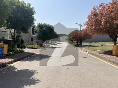 بحریہ انکلیو - سیکٹر سی1 ایکسٹینشن بحریہ انکلیو,بحریہ ٹاؤن,اسلام آباد میں 10 مرلہ رہائشی پلاٹ 1.25 کروڑ میں برائے فروخت۔ بحریہ انکلیو - سیکٹر سی1 ایکسٹینشن بحریہ انکلیو,بحریہ ٹاؤن,اسلام آباد میں 10 مرلہ رہائشی پلاٹ 1.25 کروڑ میں برائے فروخت۔
