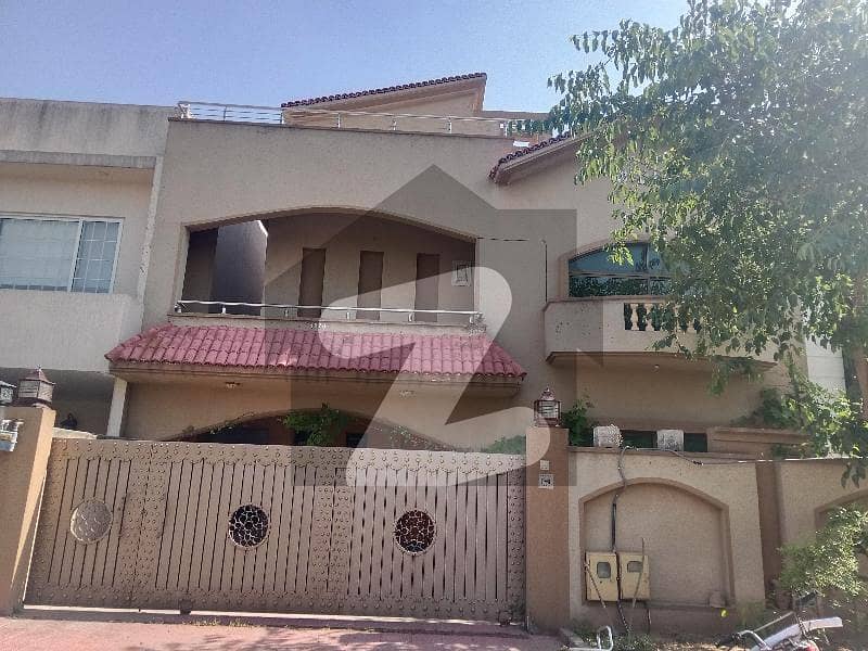 بحریہ ٹاؤن فیز 2 بحریہ ٹاؤن راولپنڈی,راولپنڈی میں 3 کمروں کا 10 مرلہ بالائی پورشن 60.0 ہزار میں کرایہ پر دستیاب ہے۔ بحریہ ٹاؤن فیز 2 بحریہ ٹاؤن راولپنڈی,راولپنڈی میں 3 کمروں کا 10 مرلہ بالائی پورشن 60.0 ہزار میں کرایہ پر دستیاب ہے۔