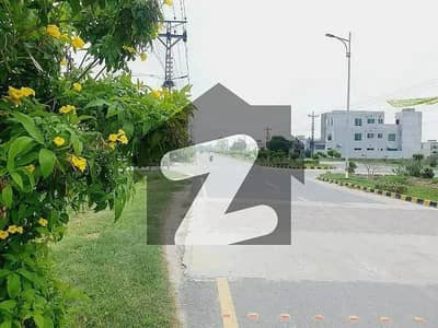 1 KANAL RESIDENTIAL PLOT FOR SALE IN VERY REASONABLE PRICE