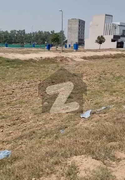 Prime 5 Marla Plot in M Block Bahria Orchard Lahore