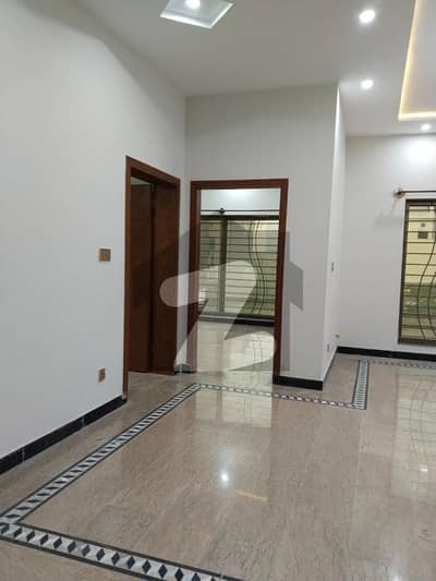 Umar Block Corner Upper Portion For Rent Brand New Condition Umar Block Corner Upper Portion For Rent Brand New Condition