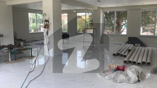جی ۔ 11 اسلام آباد میں 5 کمروں کا 1 کنال عمارت 10.0 لاکھ میں کرایہ پر دستیاب ہے۔