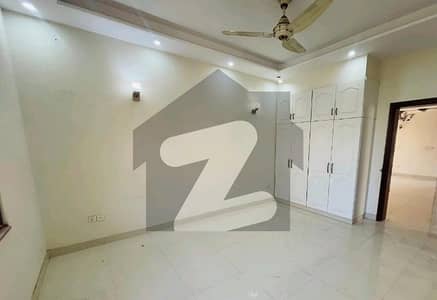 ڈی ایچ اے فیز 4 - بلاک ڈبل ای فیز 4,ڈیفنس (ڈی ایچ اے),لاہور میں 4 کمروں کا 10 مرلہ مکان 1.9 لاکھ میں کرایہ پر دستیاب ہے۔ ڈی ایچ اے فیز 4 - بلاک ڈبل ای فیز 4,ڈیفنس (ڈی ایچ اے),لاہور میں 4 کمروں کا 10 مرلہ مکان 1.9 لاکھ میں کرایہ پر دستیاب ہے۔