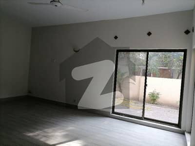 ایف