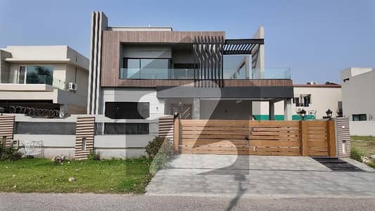 Spacious Triple Storey House Is Available For sale In Ideal Location Of DHA Phase 6 - Block B