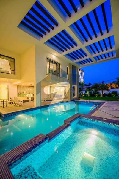 1000 Yards Ultra Modernistic Architecture Design House One Of Its Kind