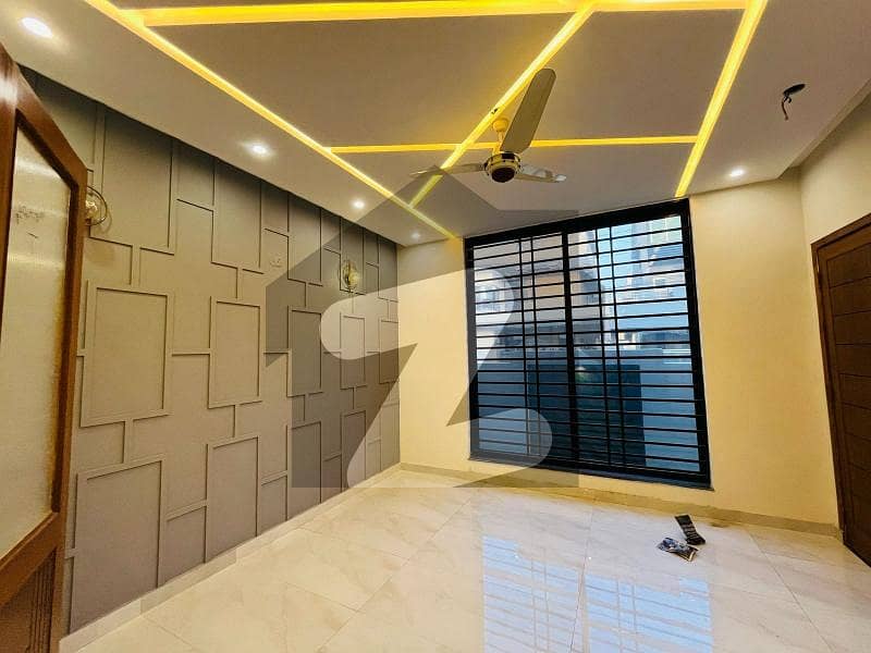 10 Marla Brand New Full House For Rent In Valencia Town Hot Location 10 Marla Brand New Full House For Rent In Valencia Town Hot Location